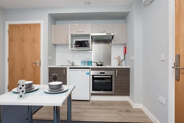 1 bed house, 160 Corporation Street, City Centre, Preston, PR12UQ - Image 11